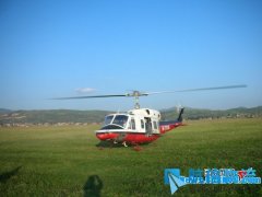 云南彝良发生5.7级地震　东航派直升机救灾