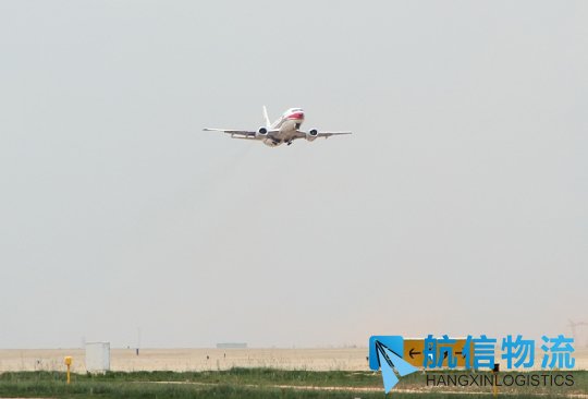 东航云南20分钟完成驰援昭通紧急航班准备