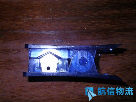 白云机场提醒:携带裁管工具乘机需办理托运